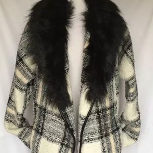 C&C California plaid jacket w/ detach faux collar